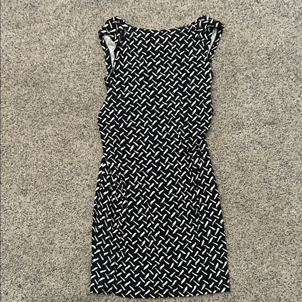 Diane Von Furstenberg Black and White Dress